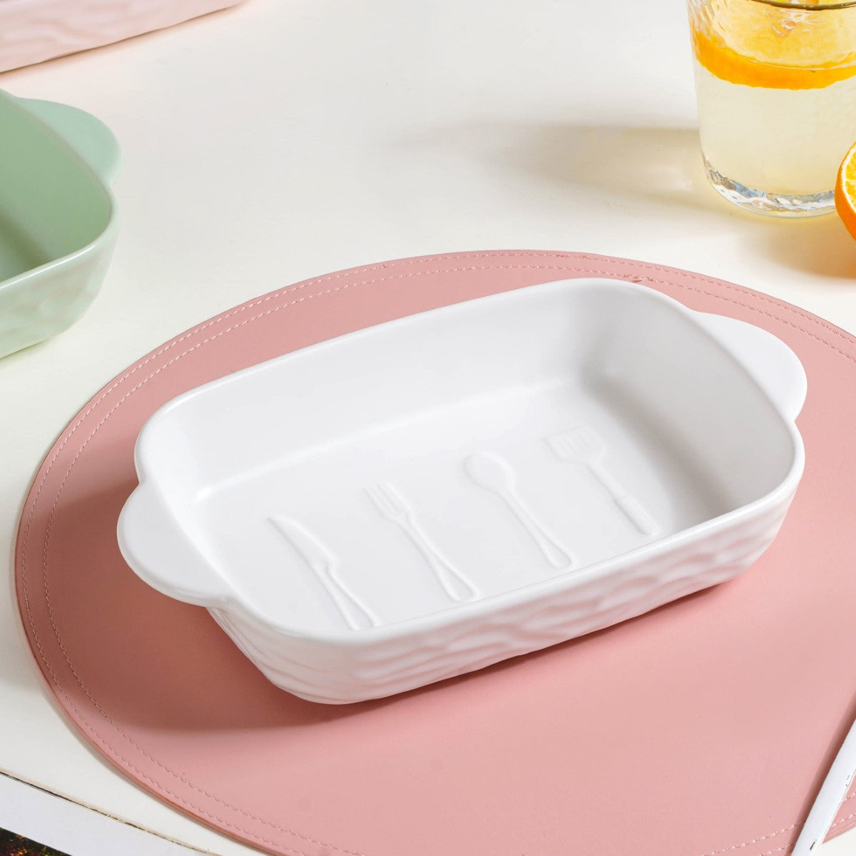 Rectangular Ceramic Baking Dish With Handle White 650 ml Nestasia
