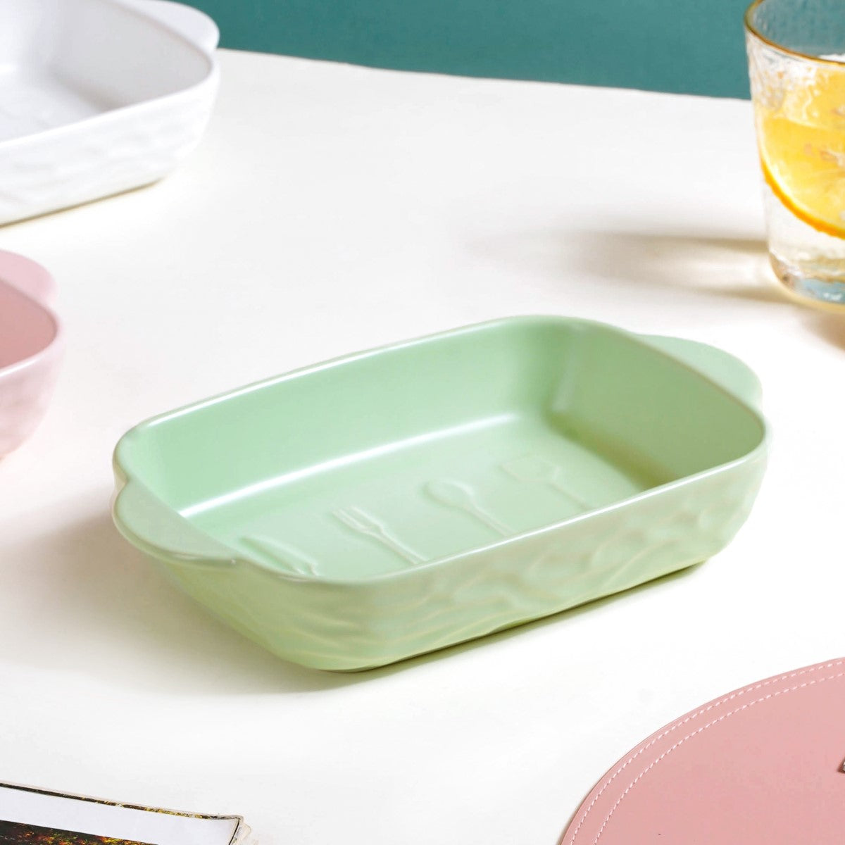 Premium Ceramic Baking Dish Green 650 ml Nestasia