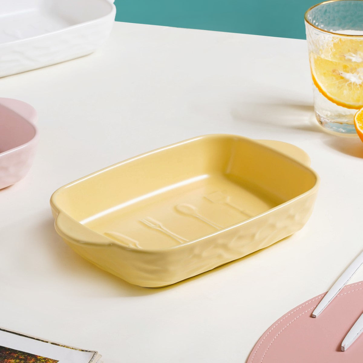 Ceramic Baking Dish With Handle Yellow 650 ml Nestasia
