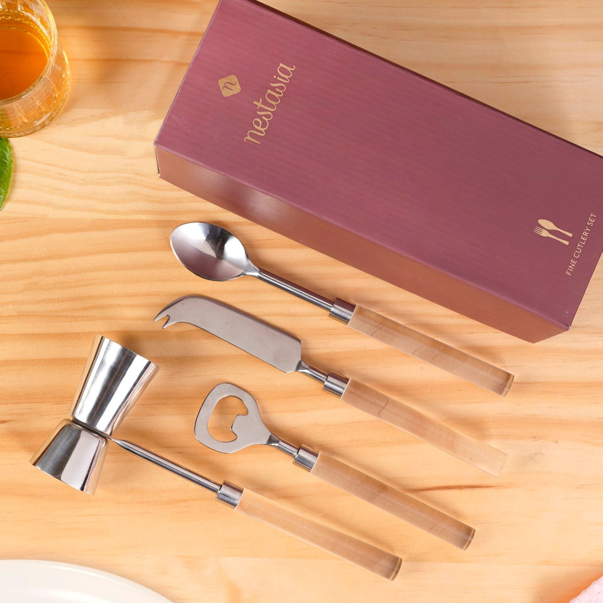 Contemporary Chic 4 Piece Stainless Steel Bar Tool Set Nestasia