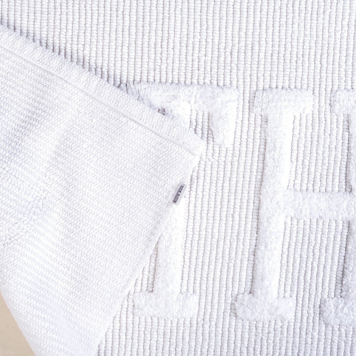 Handwoven Pure Cotton Bathroom Mat Large 32x20 Inch Nestasia