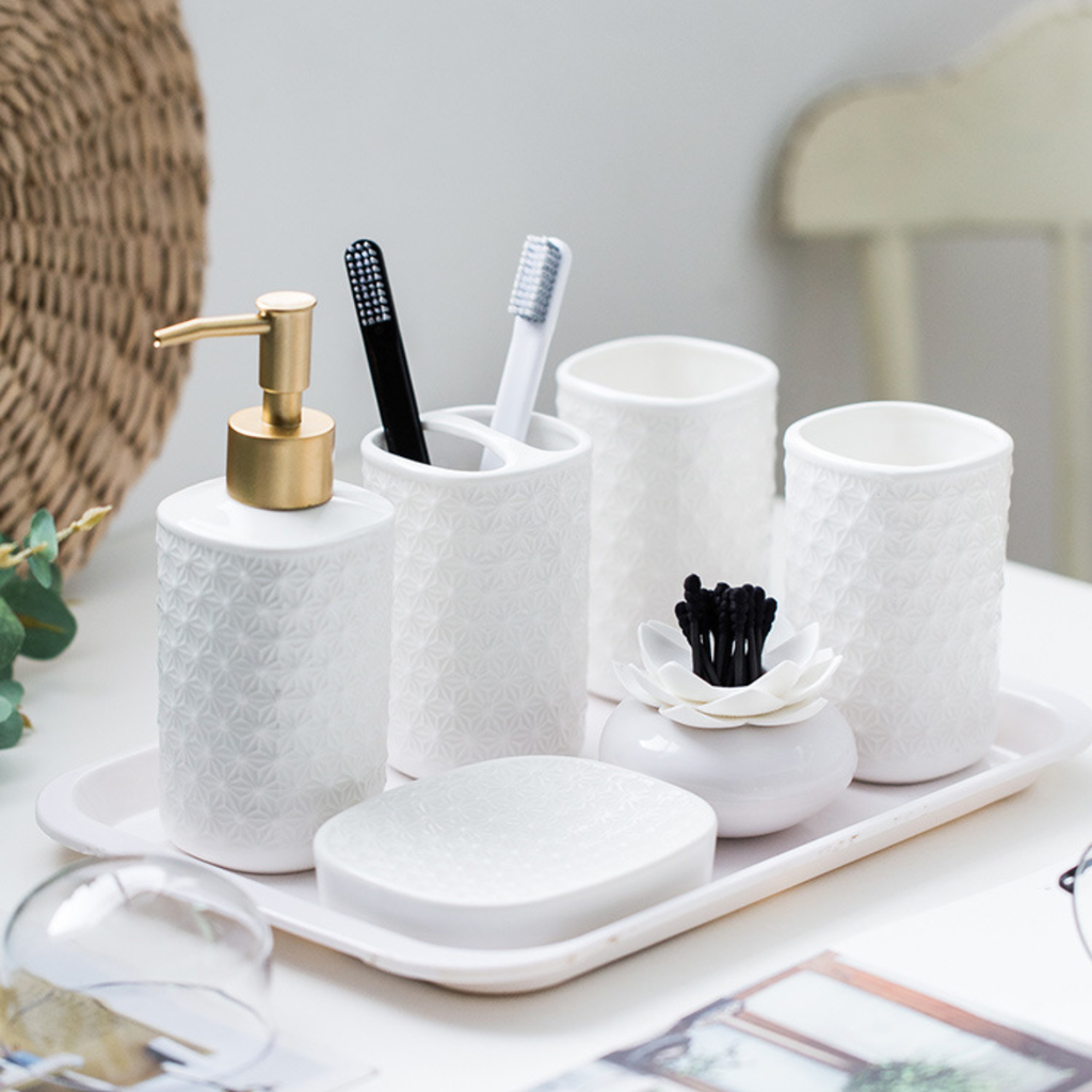 Porcelain White Bath Set Nestasia