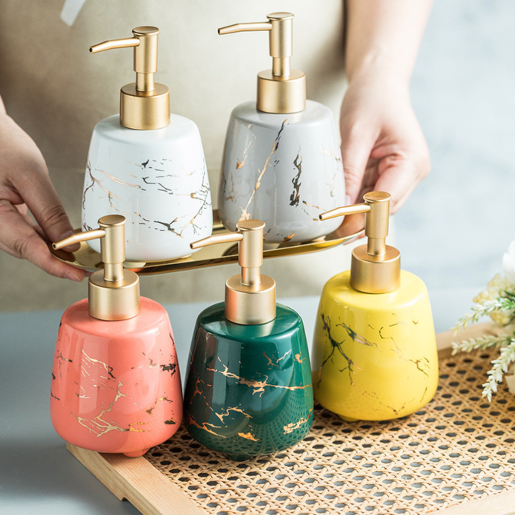 Fancy Shampoo Dispenser Nestasia