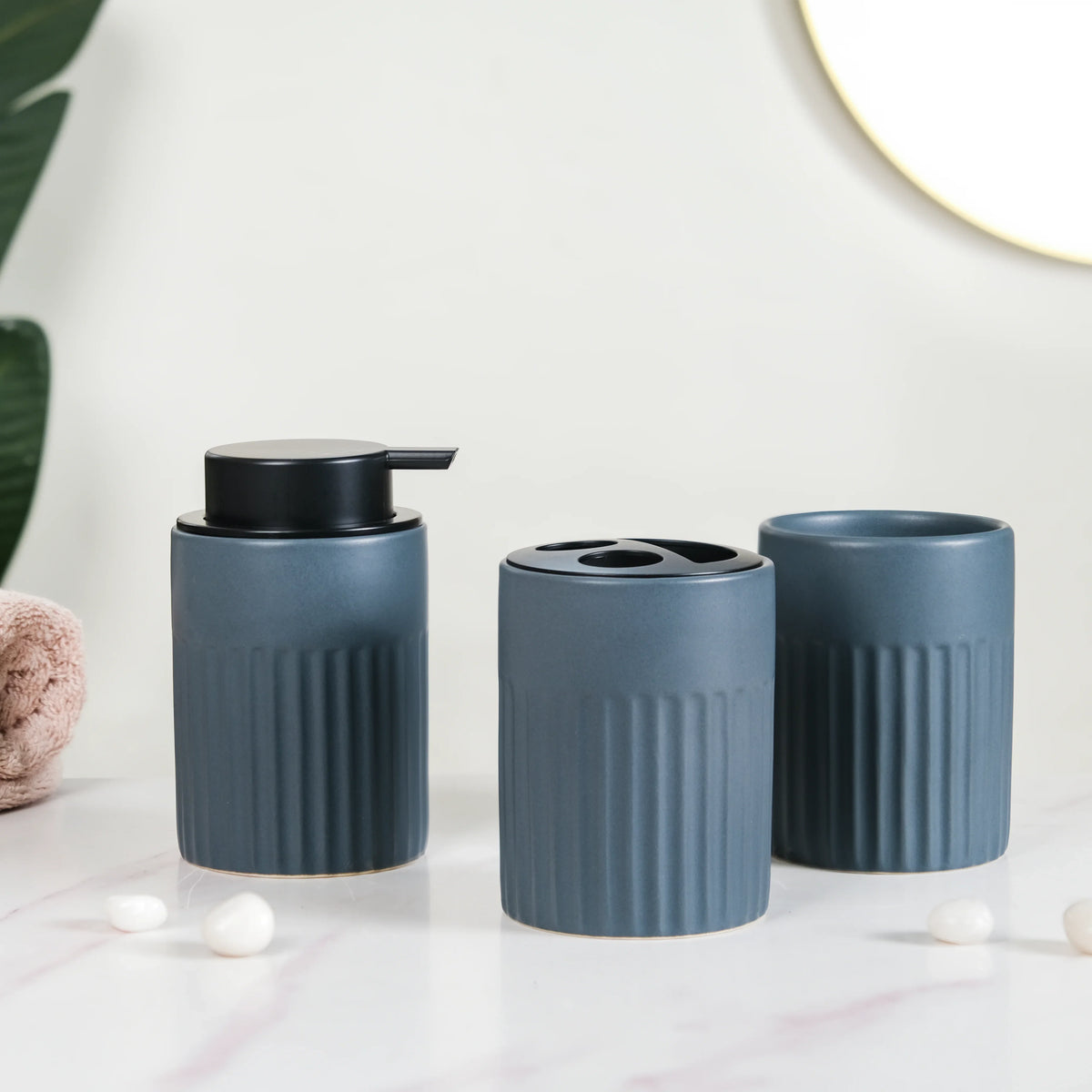 Slate Blue Ceramic Bath Set Of 3 Nestasia