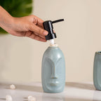 Face Vase Inspired Bath Set Of 3 Nestasia