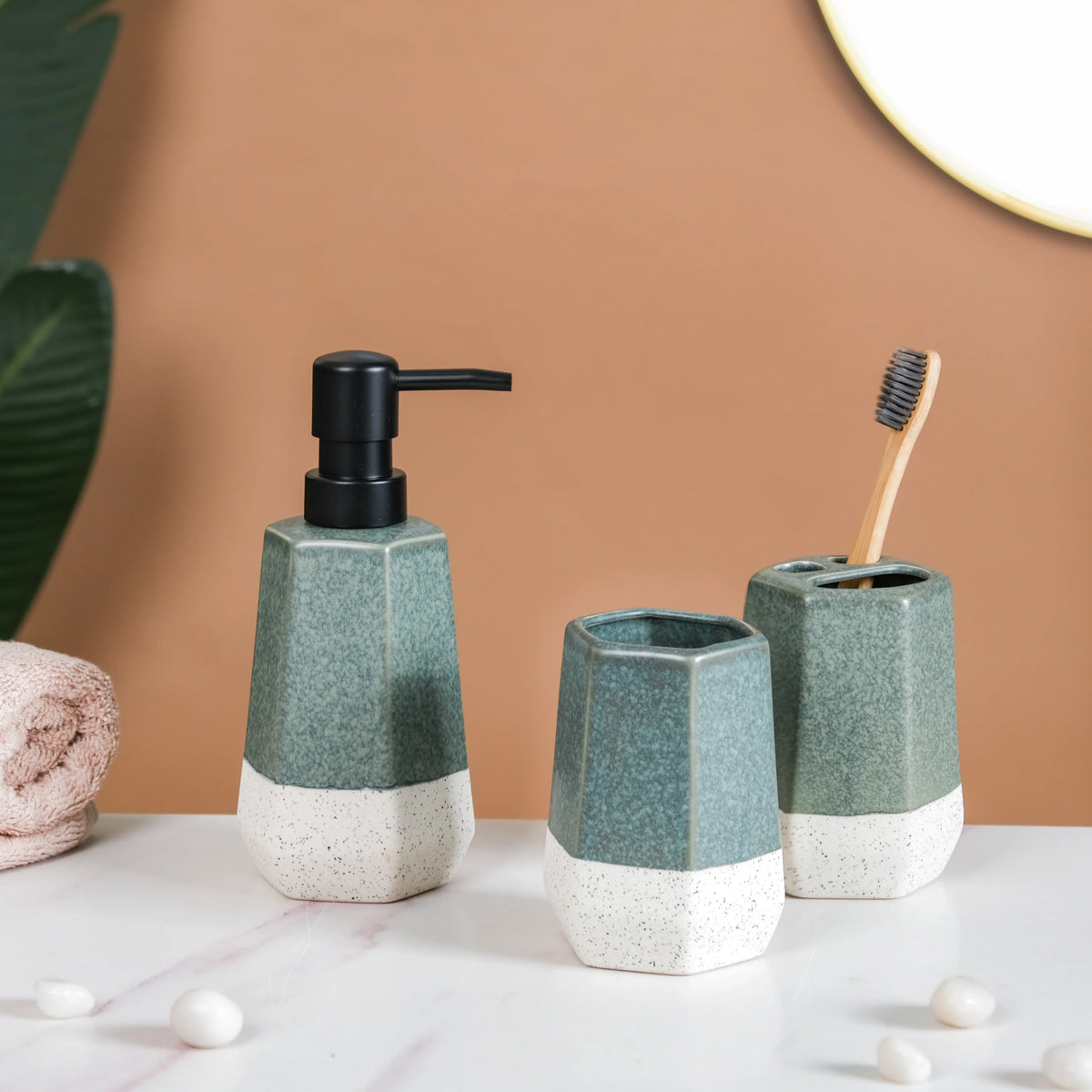 Stoneware Bathroom Accessories Set Of 3 Nestasia