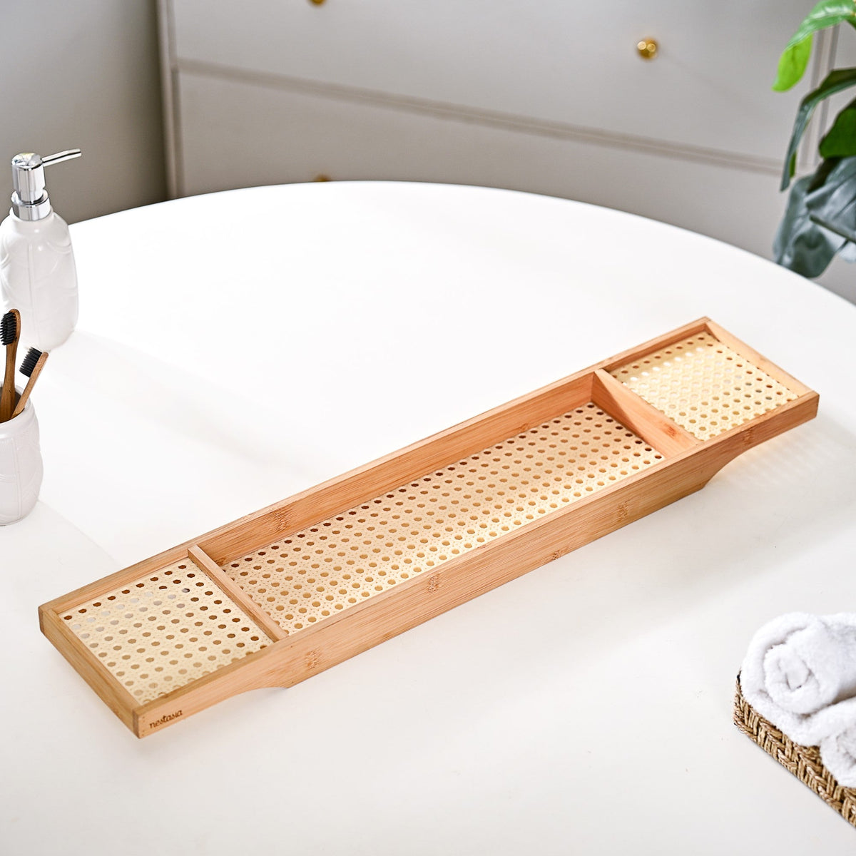Bathtub Tray With Waterproof Mesh Nestasia