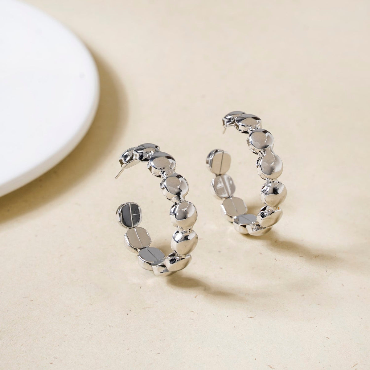 Beaded Chain Link Silver Hoop Earrings Nestasia