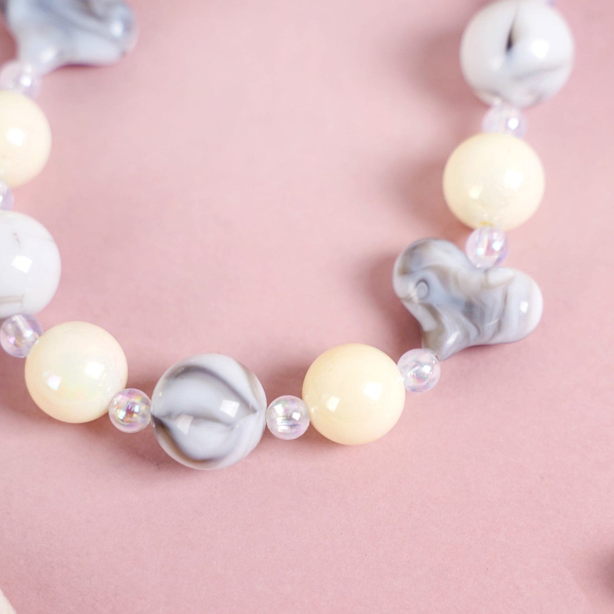 Marble Design Beaded Charms Keychain Nestasia