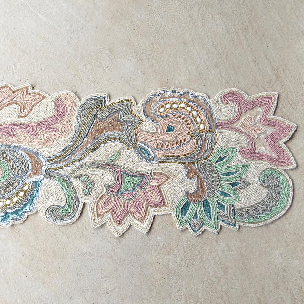 Beads Pastel Flower Runner Nestasia