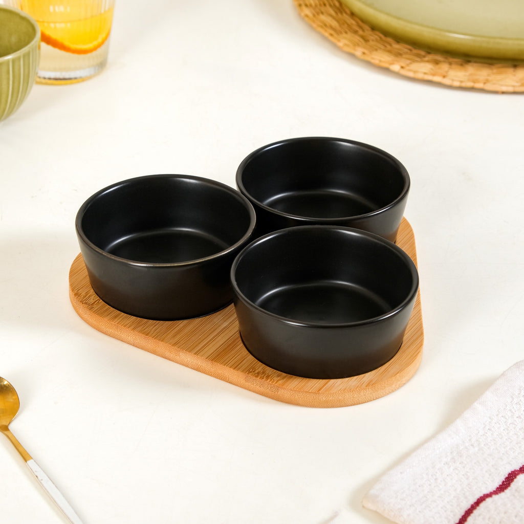Black Ceramic Bowls Set Of 3 With Bamboo Tray 200ml Nestasia
