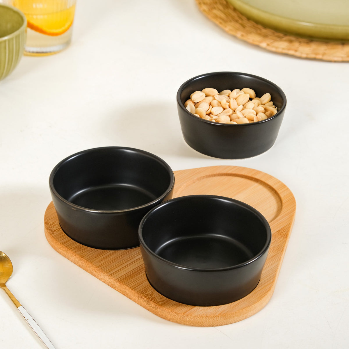 Black Ceramic Bowls Set Of 3 With Bamboo Tray 200ml Nestasia
