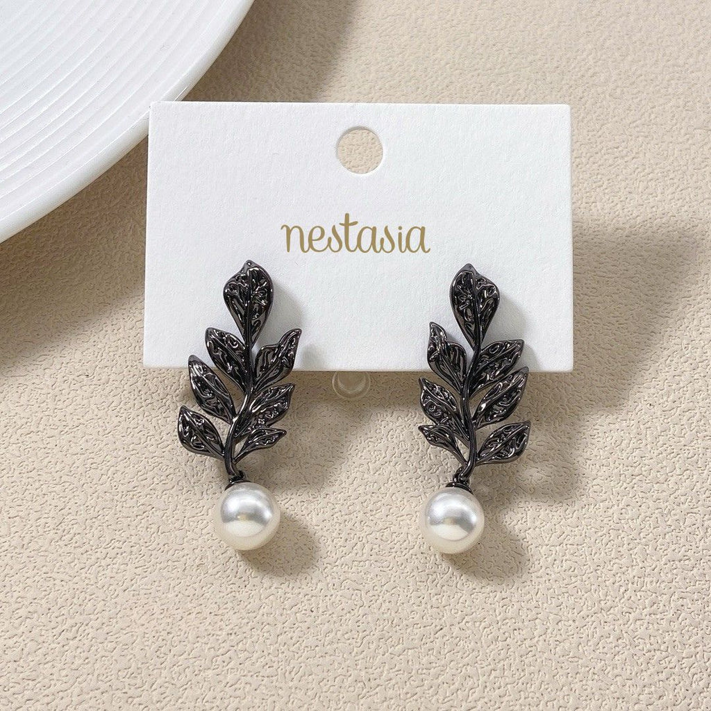 Black Pearl Leaf Dangles Nestasia