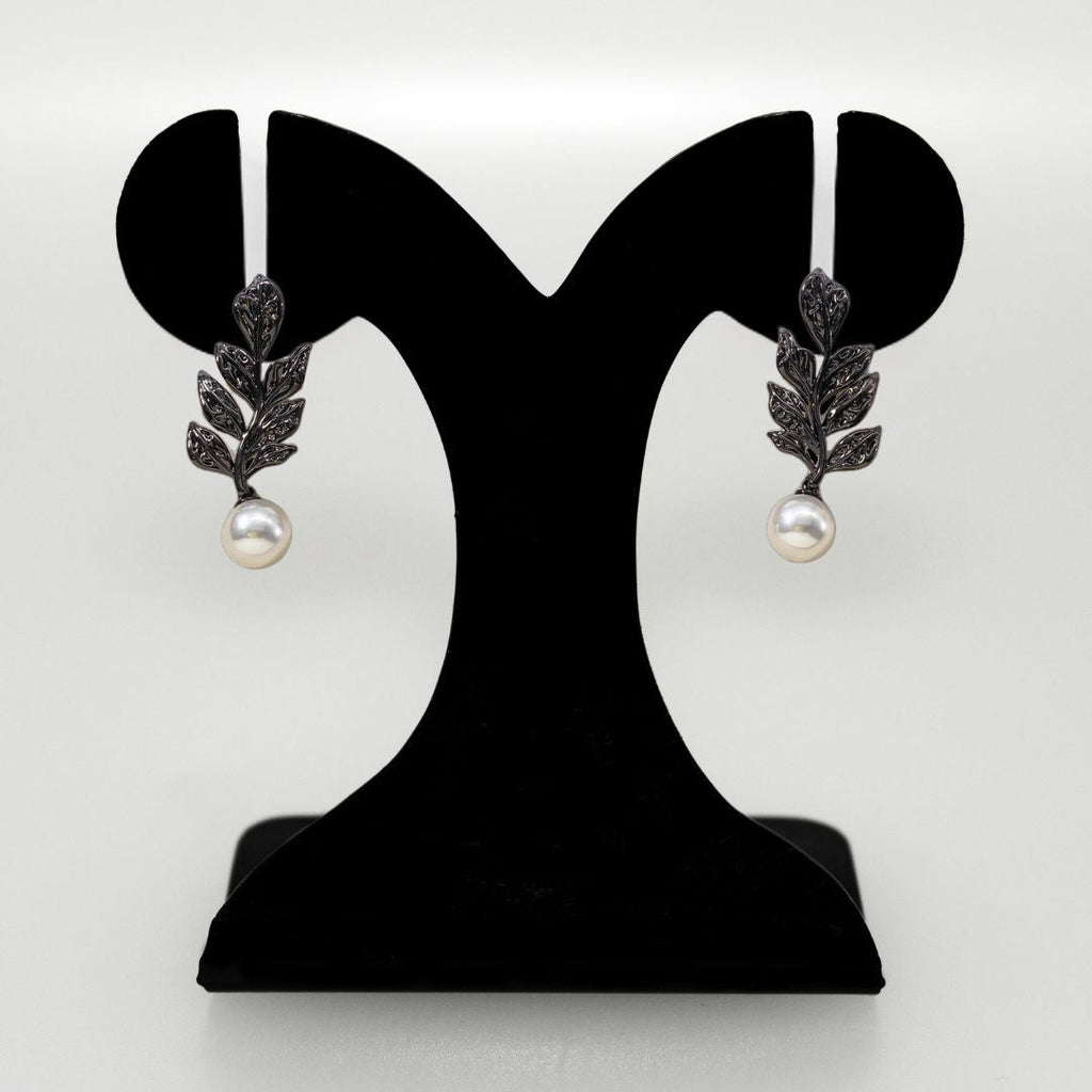 Black Pearl Leaf Dangles Nestasia