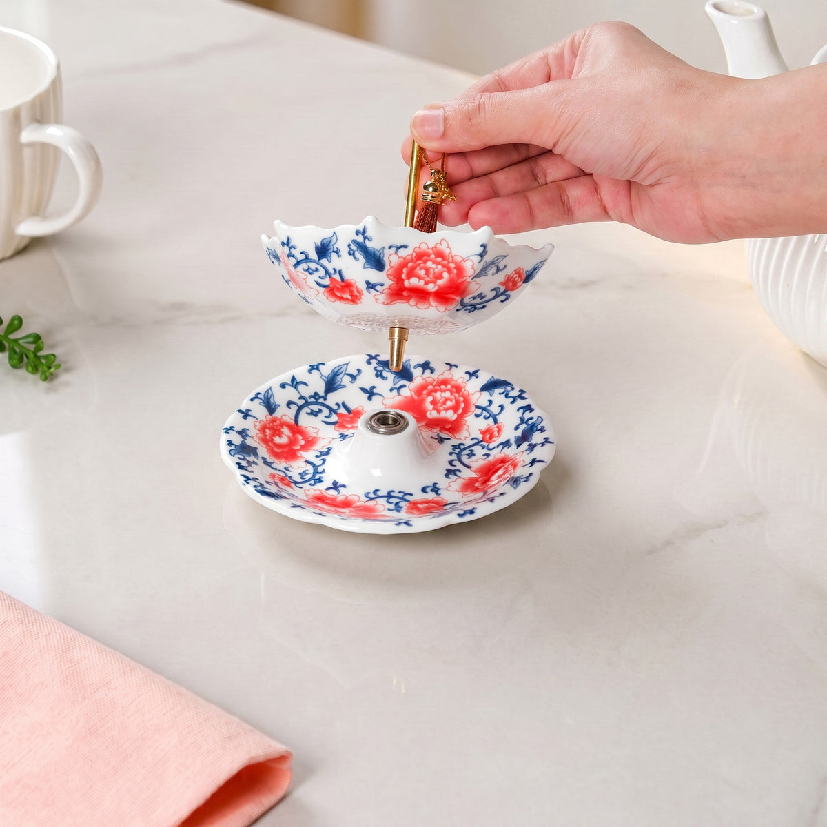 Chinoiserie Umbrella Tea Strainer Nestasia