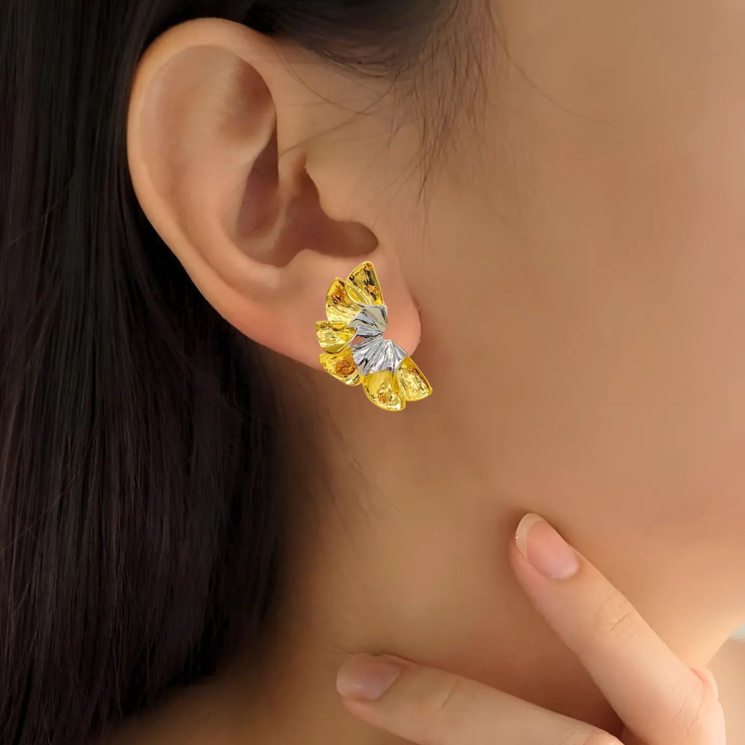 Blooming Gold Sculptural Floral Earrings Nestasia