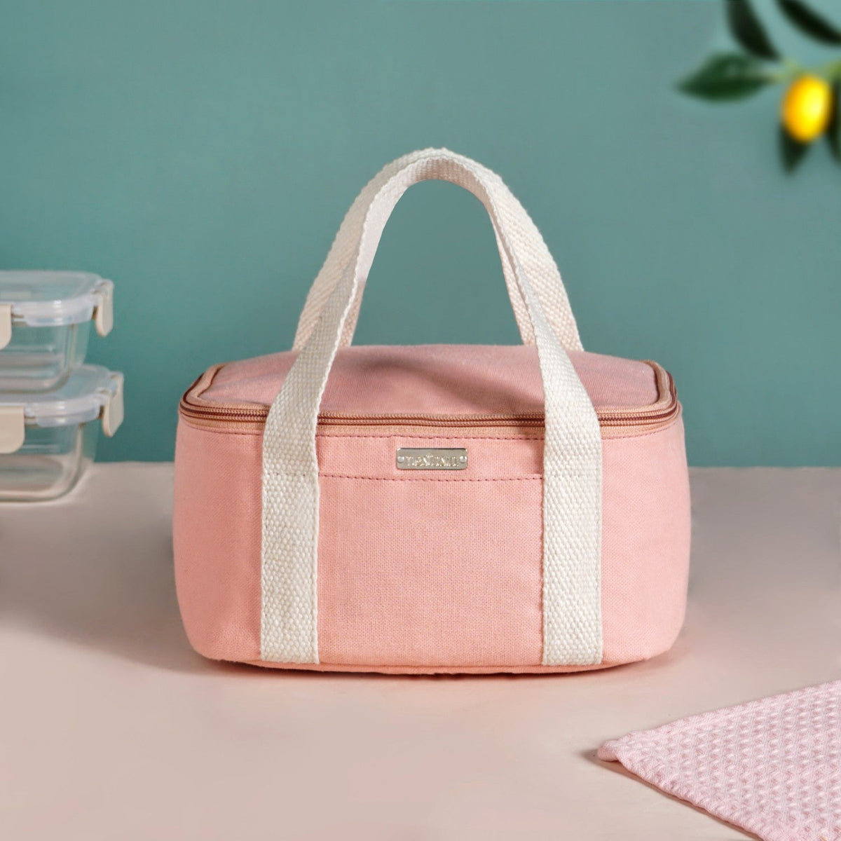 Urban Daily Insulated Lunch Bag In Peach Nestasia