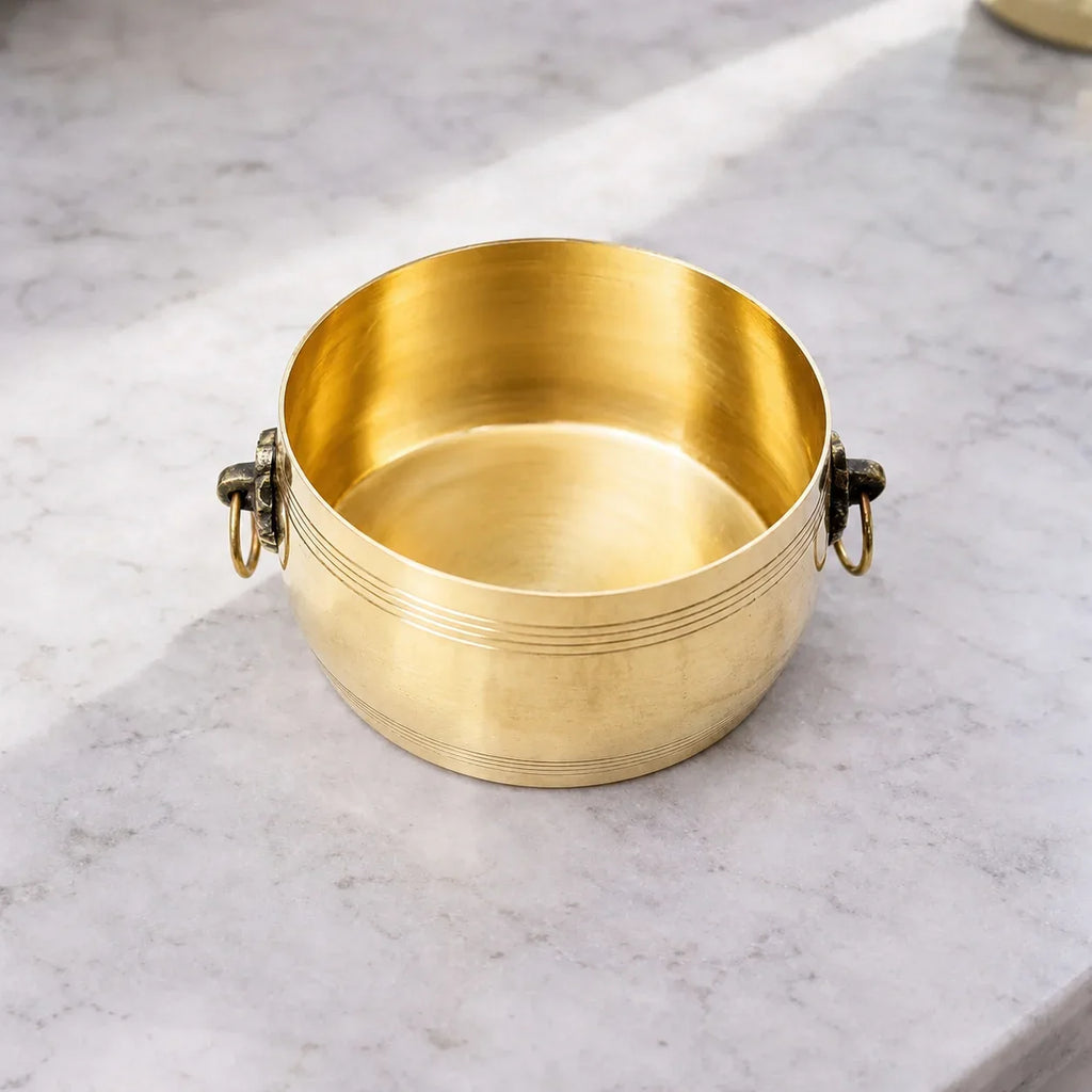 Brass Shankh Chakra Namah Kerala Rice Vessel (2 Inch) Vedansh Craft