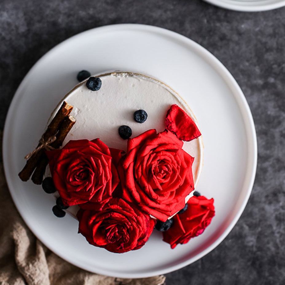 Cake Plate With Dome Nestasia