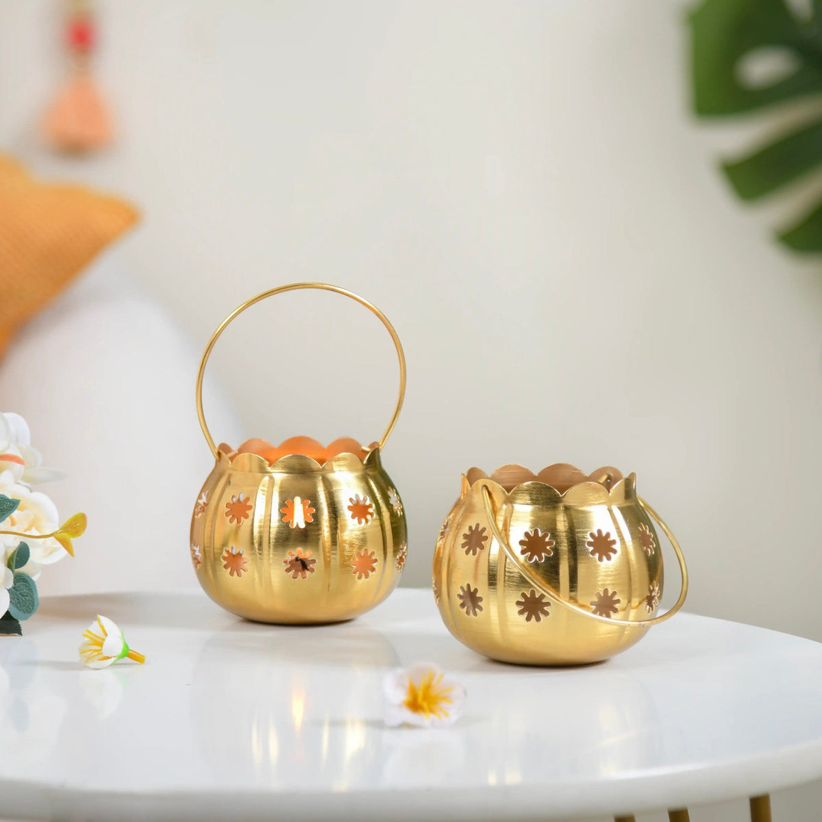 Gold Metal Votive Holder Set Of 2 Nestasia
