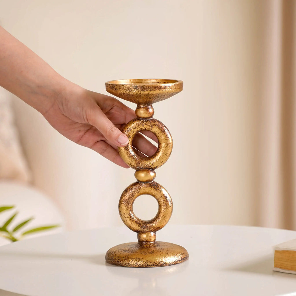 Antique Finish Rings Candle Stand Gold Nestasia