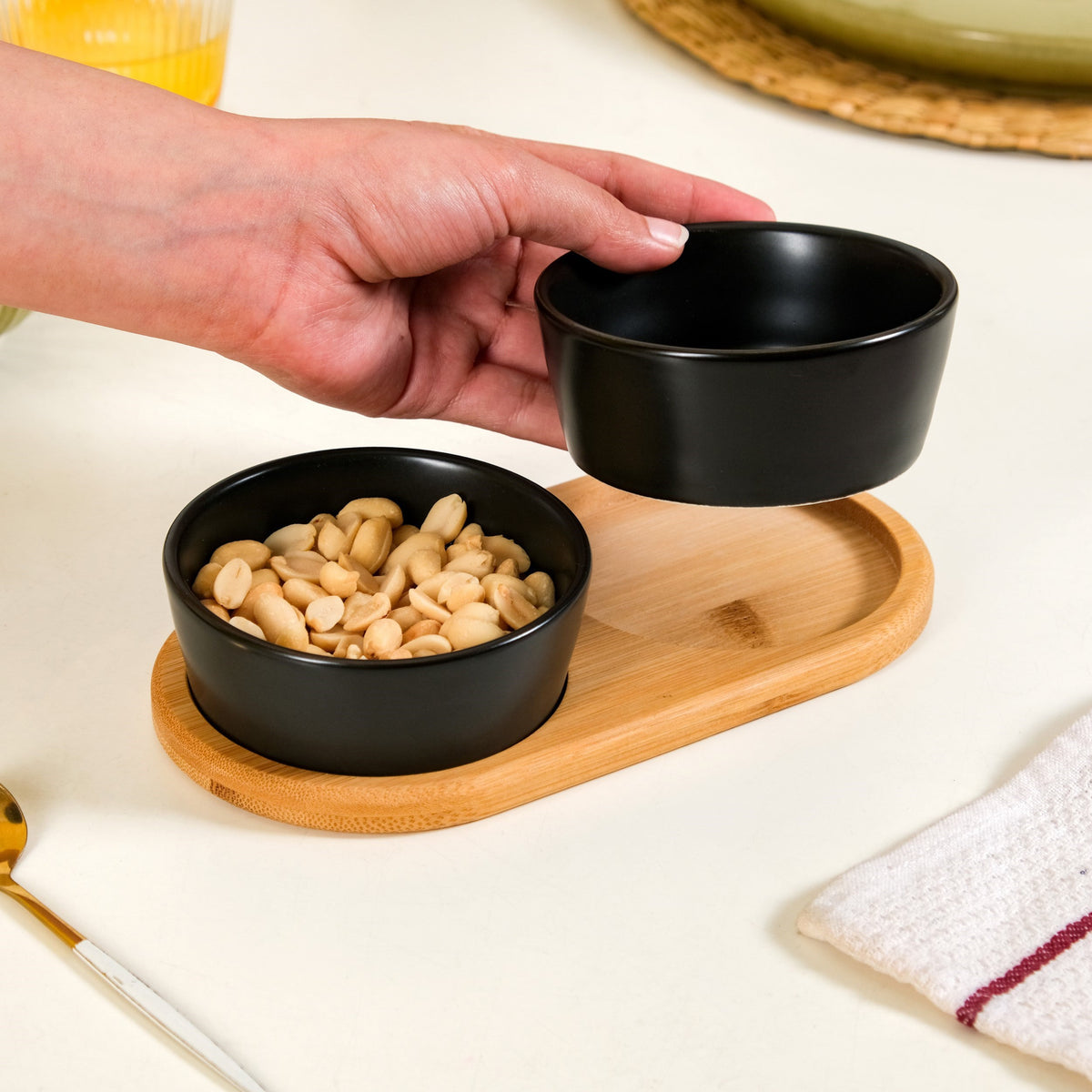 Black Snack Bowls Set Of 2 With Serving Tray 200ml Nestasia