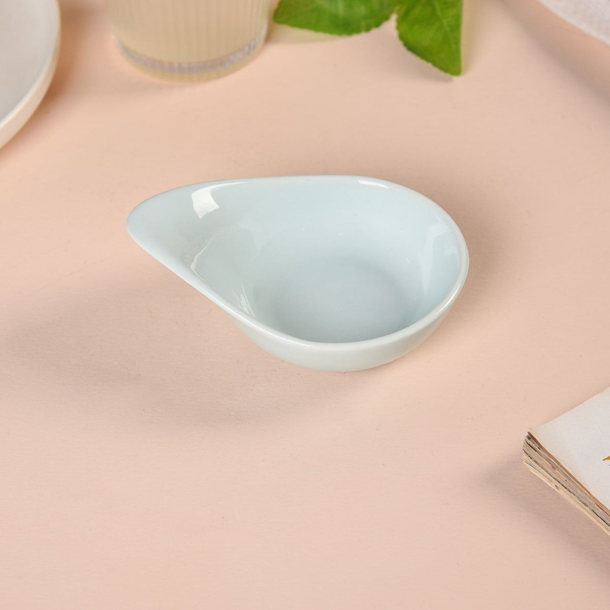 Set Of 3 Colourful Ceramic Bowls With Bamboo Tray 100ml Nestasia