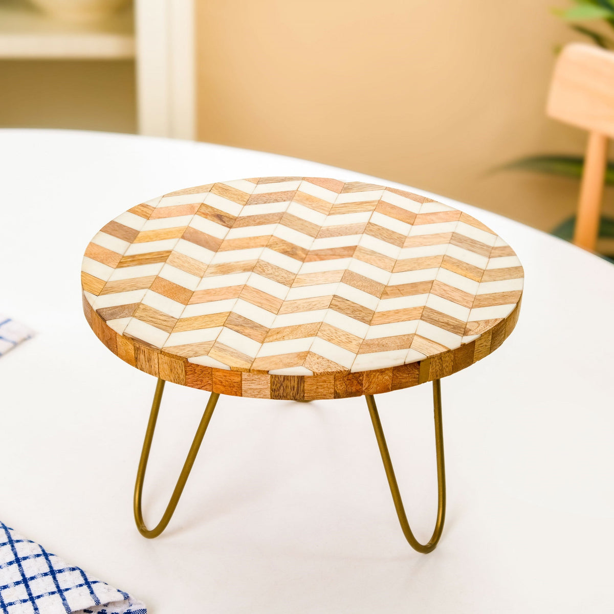 Chevron Mosaic Wooden Riser Nestasia
