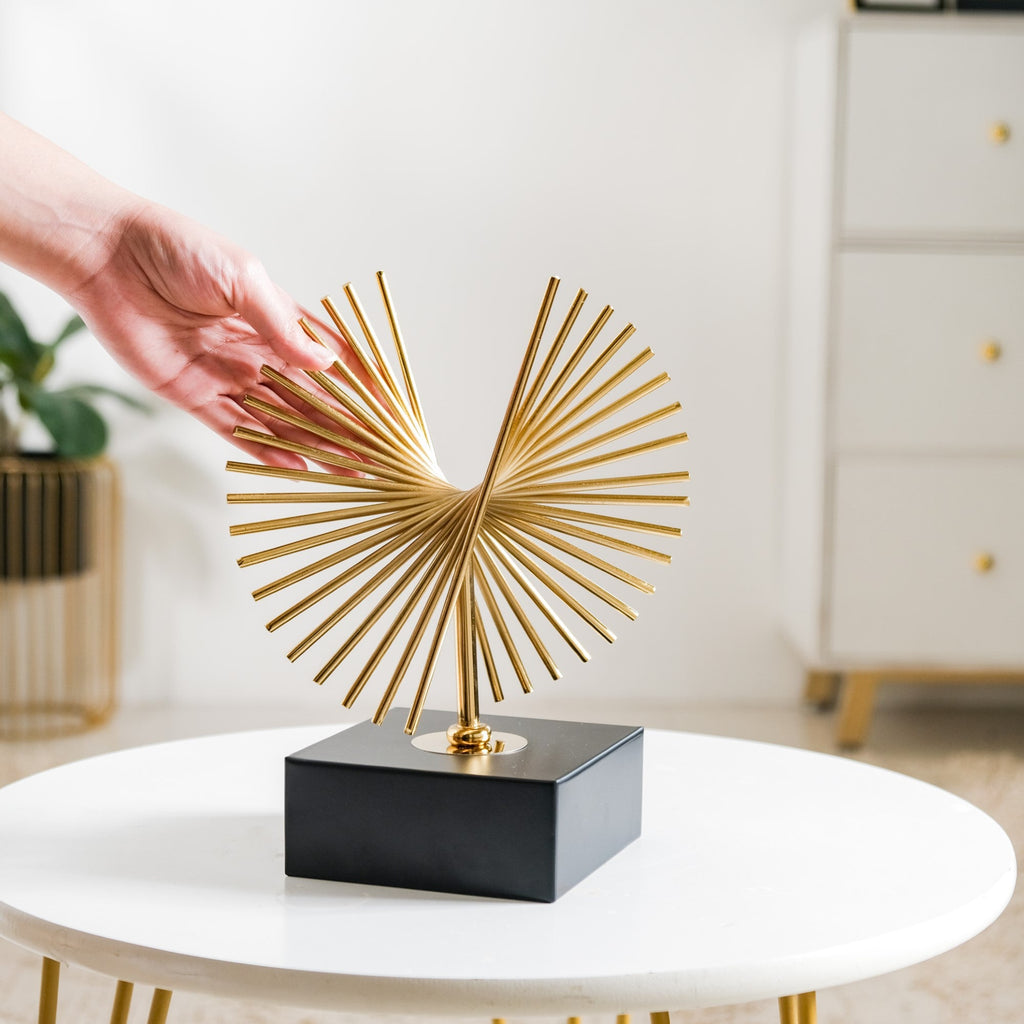 Radiance Decor Showpiece Gold Small Nestasia