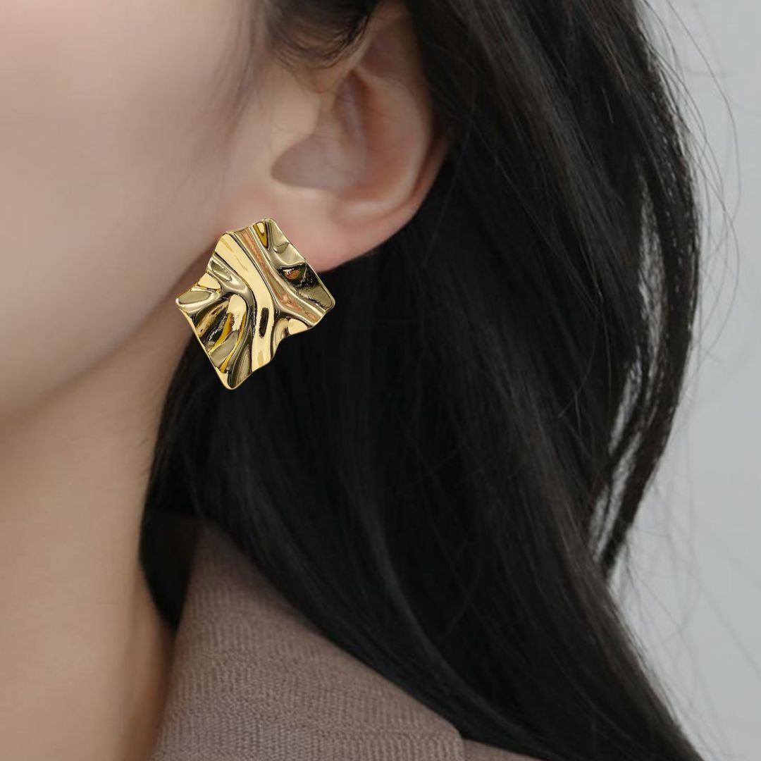 Chisel Stud Earrings Gold Nestasia
