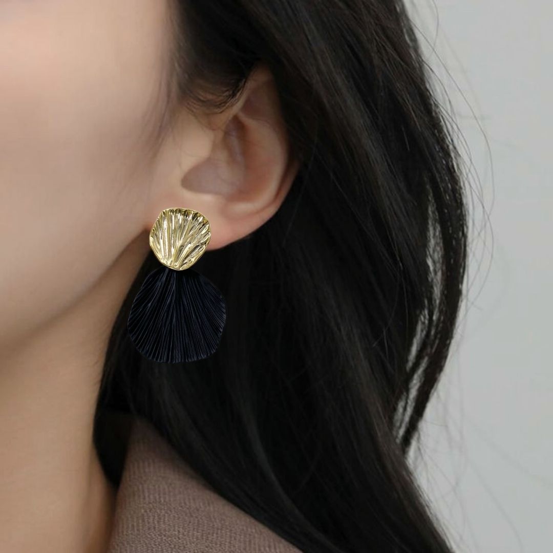Coastal Charm Seashell Danglers Gold Nestasia