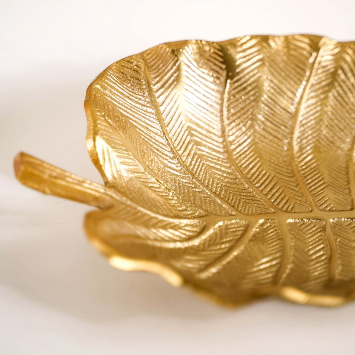 Colocasia Leaf Trinket Tray Gold Set Of 2 Nestasia