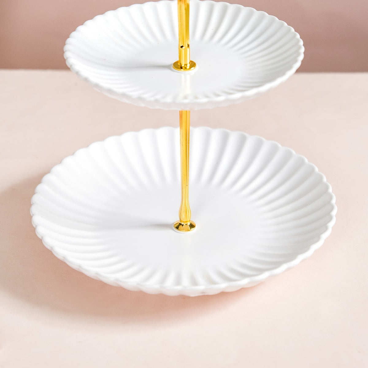 Whimsical White 2-tier Cupcake Stand Nestasia