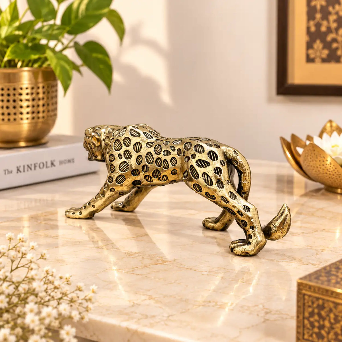 Brass Lightweight Roaring leopard Statue Vedansh Craft