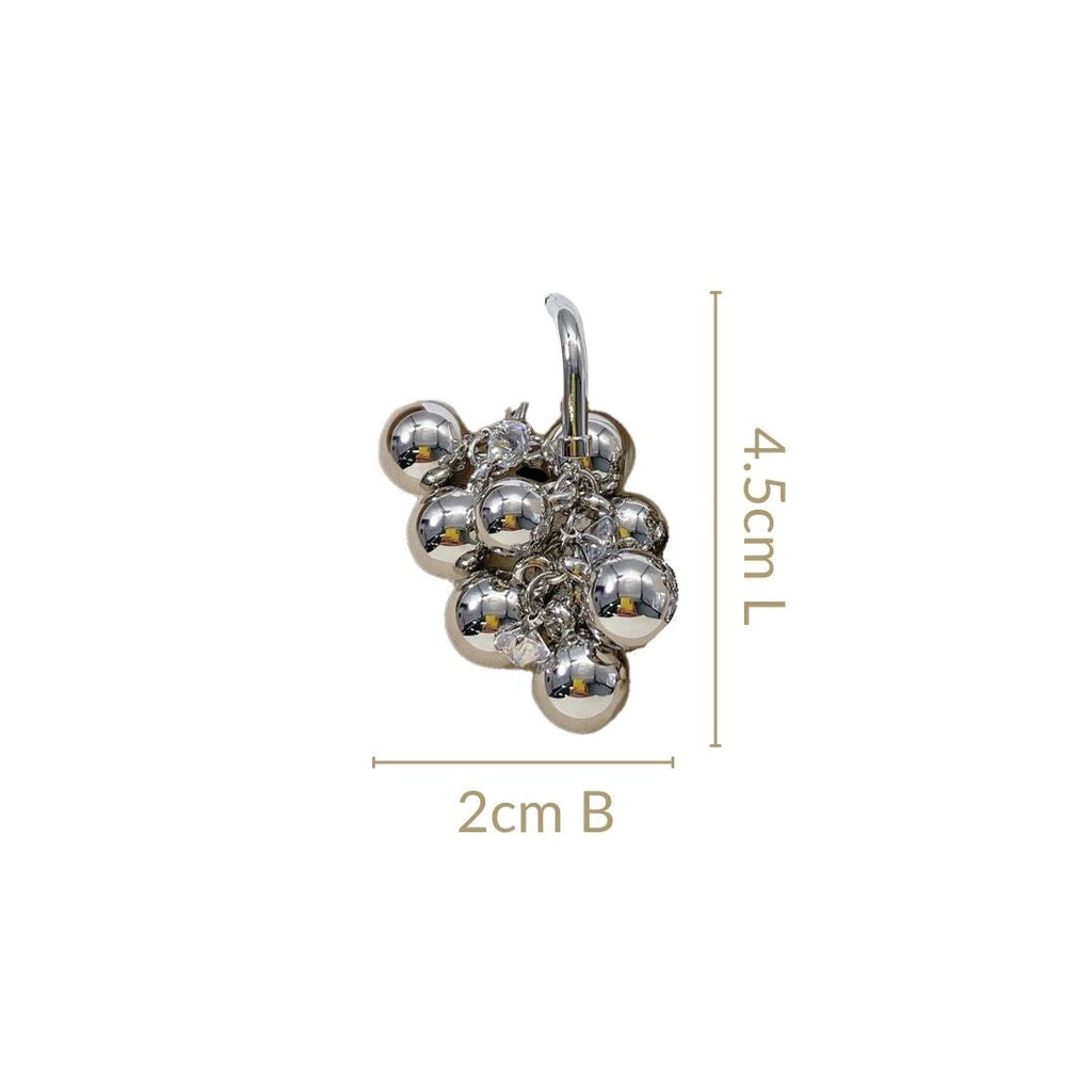 Dangling Beads Metallic Earrings Nestasia