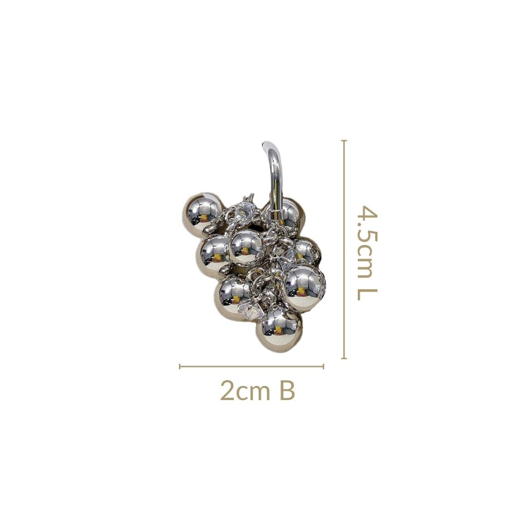 Dangling Beads Metallic Earrings Nestasia