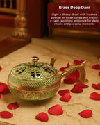 Decorative Brass Dhoopdani for Aarti, Meditation, and Home Temple Aromatic Rituals
