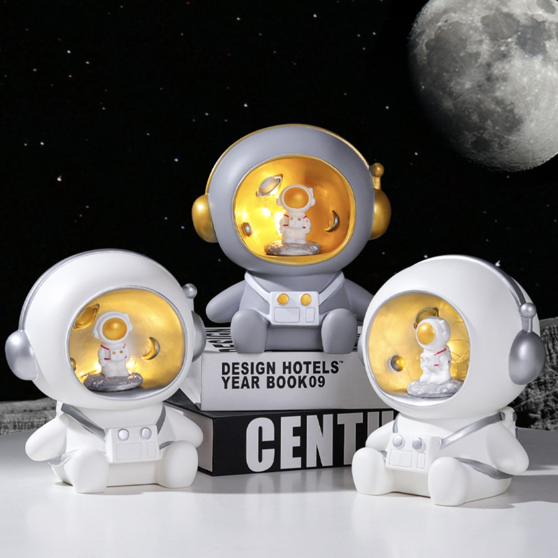Inception Astronaut Showpiece Nestasia