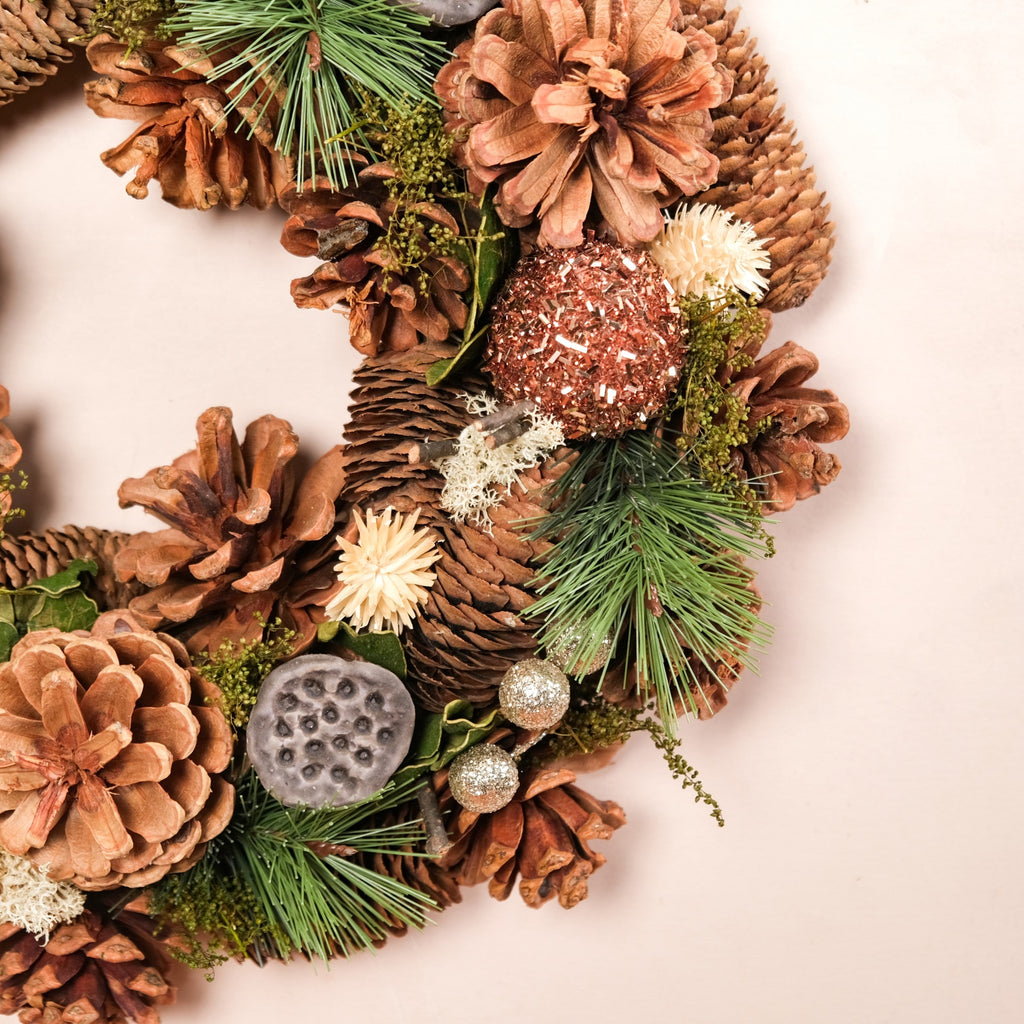 Evergreen Pine Cones Ecofriendly Decor Wreath Nestasia