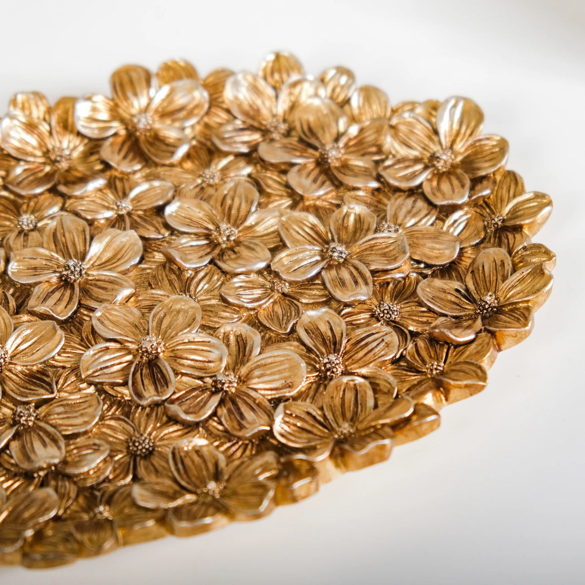 Radiant Floral Decorative Platter Nestasia