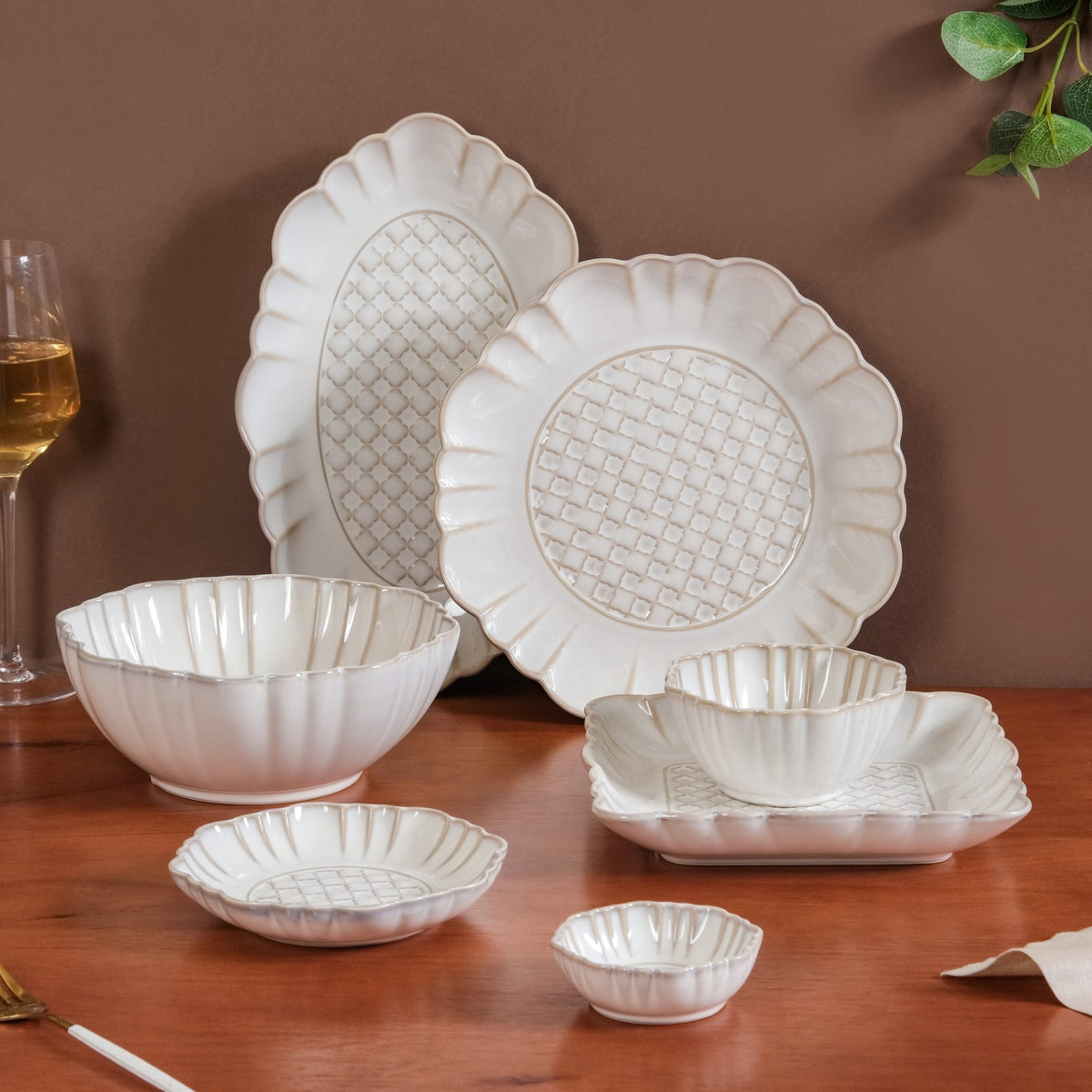 White Stoneware Design 28-Piece Dinner Set For 6 Nestasia
