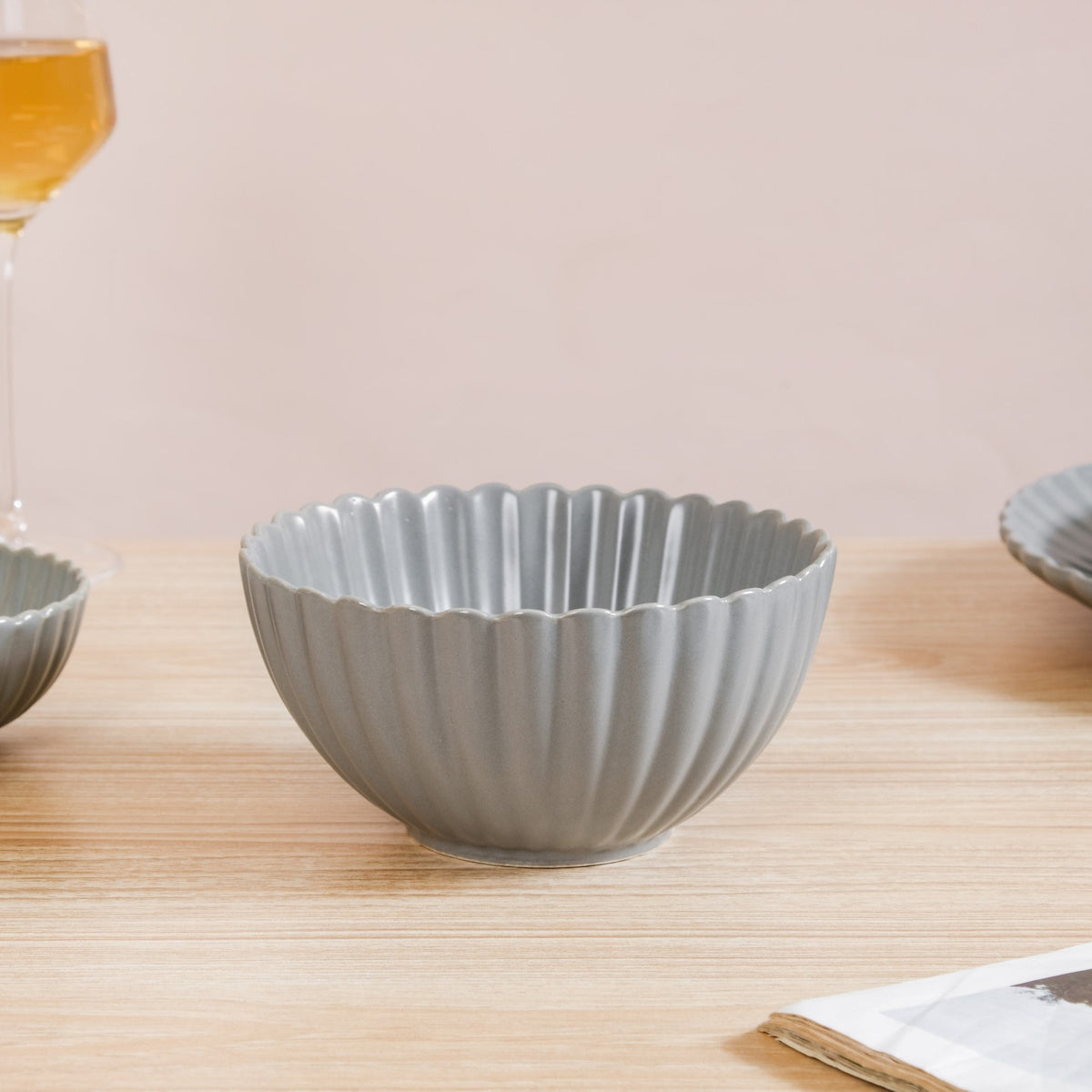 Grey Scalloped 22 Piece Dinner Set For 6 Nestasia