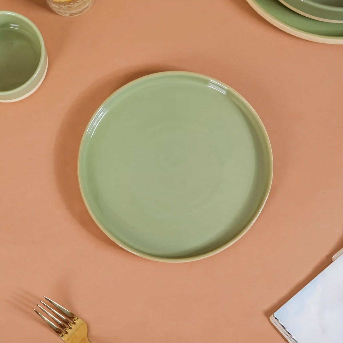 Earthy 22 Piece Dinner Set For 6 Sage Green Nestasia