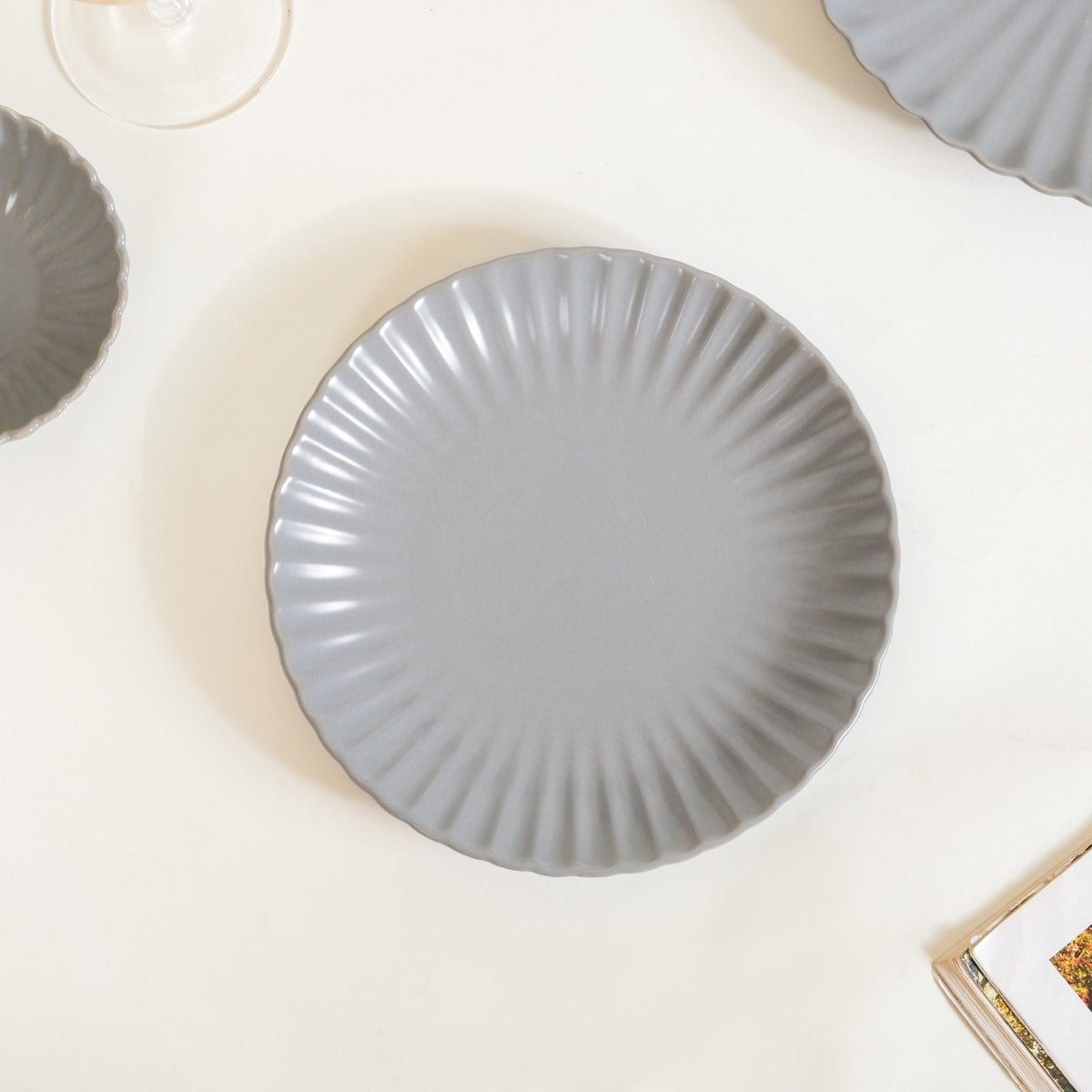 Grey Lavender 22 Piece Daily Dinner Set For 6 Nestasia