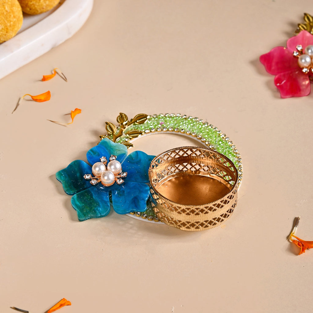 Set Of 6 Floral Ring Tea Light Holders Nestasia