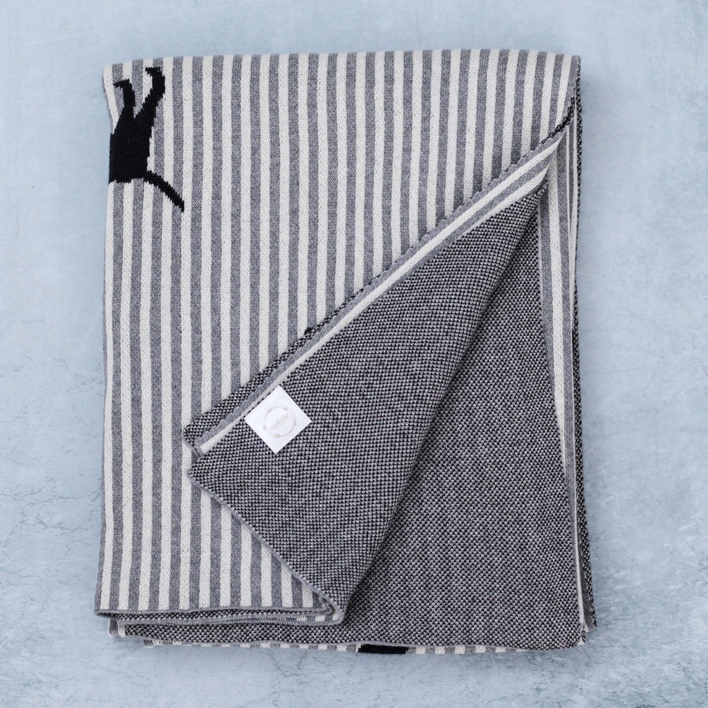 Grey Knitted Blanket Nestasia