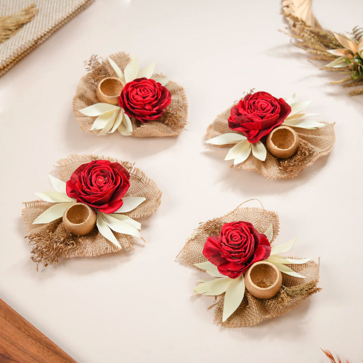 Set of 6 Decorative Dried Flowers And Jute Bunch Nestasia