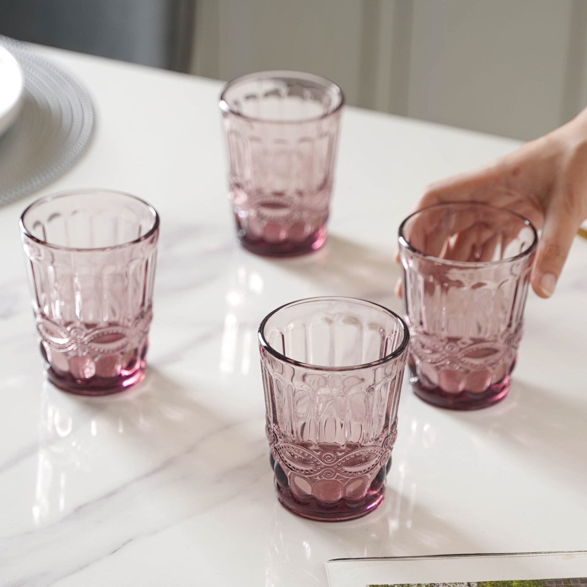 Embossed Crystal Drinkware Set of 4 Nestasia