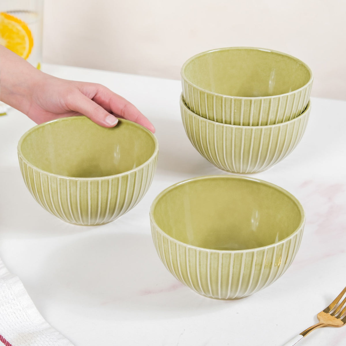Costola Ceramic Serving Bowl Set Of 4 650ml Nestasia