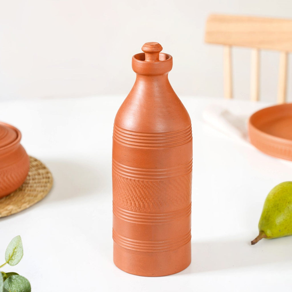 Earthen Clay Water Bottle 850ml Nestasia